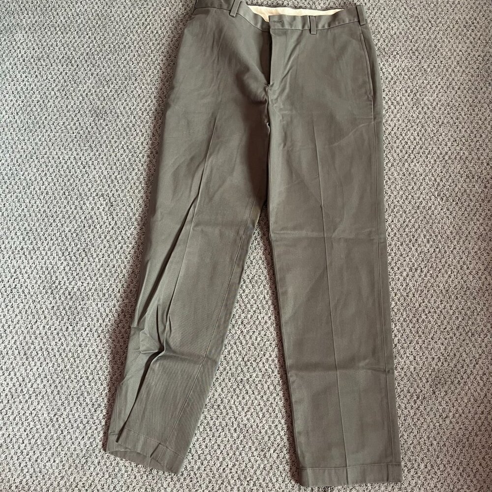Brooks Brothers Advantage Chino Clark Fit 34W x 32L – Brown, 100% Cotton
